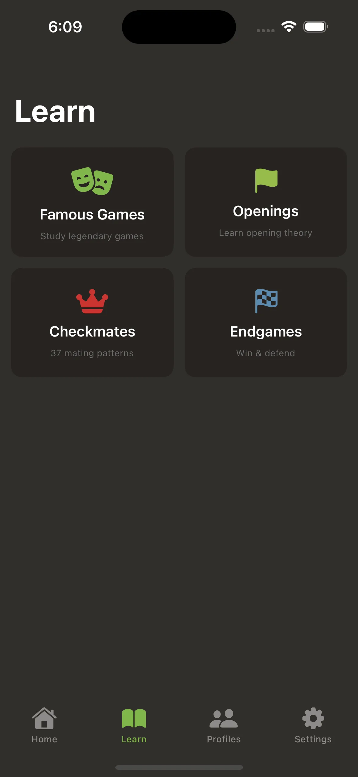 Learn tab with famous games, openings, checkmates and endgames